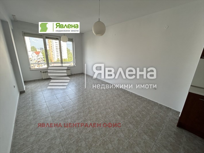 Te huur  1 slaapkamer Sofia , Dianabad , 65 m² | 30704393