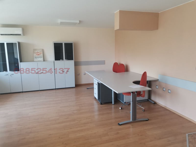För uthyrning  1 sovrum Sofia , Centar , 85 kvm | 33252060 - bild [6]