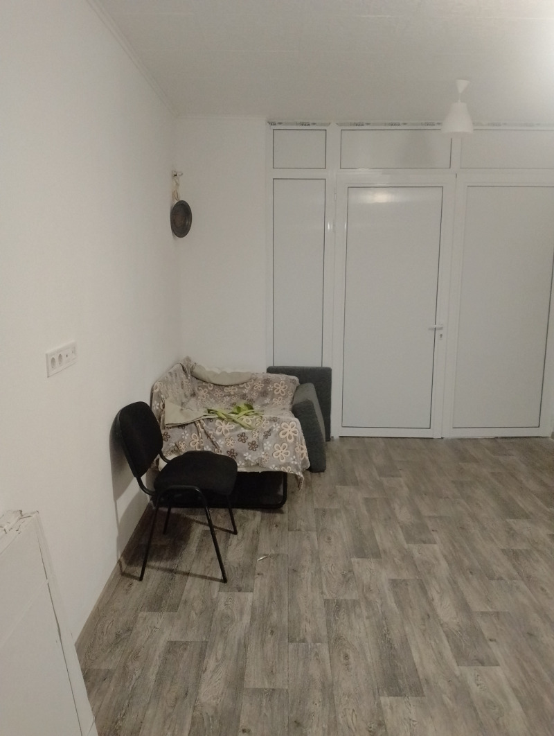 Vuokrattavana  Toimisto Varna , VINS-Tšerven ploštad , 40 neliömetriä | 81769393 - kuva [11]