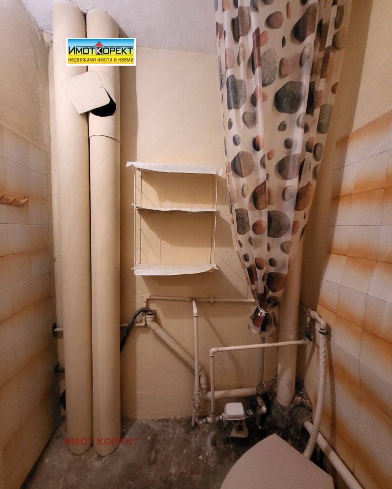 Дава под наем  1-стаен град Пазарджик , Запад , 40 кв.м | 12908866 - изображение [16]