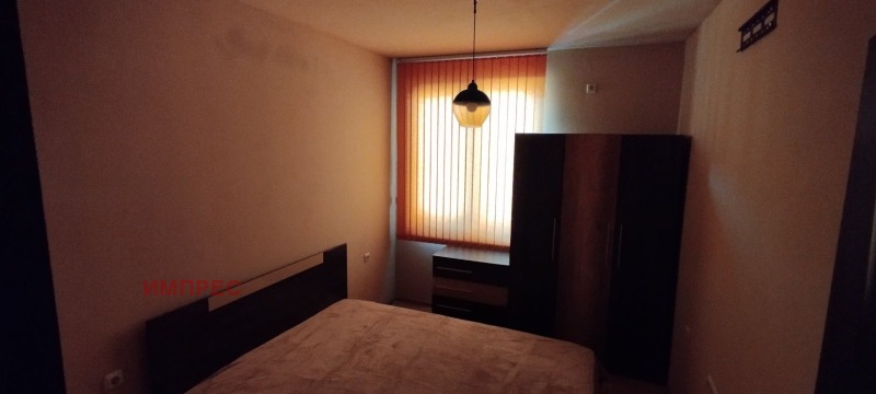 Zu vermieten  1 Schlafzimmer Plowdiw , Kjutschuk Parisch , 59 qm | 13912439 - Bild [3]