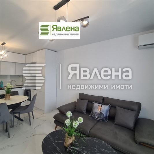 A louer  2 chambres Sofia , Stoudentski grad , 73 m² | 44012738