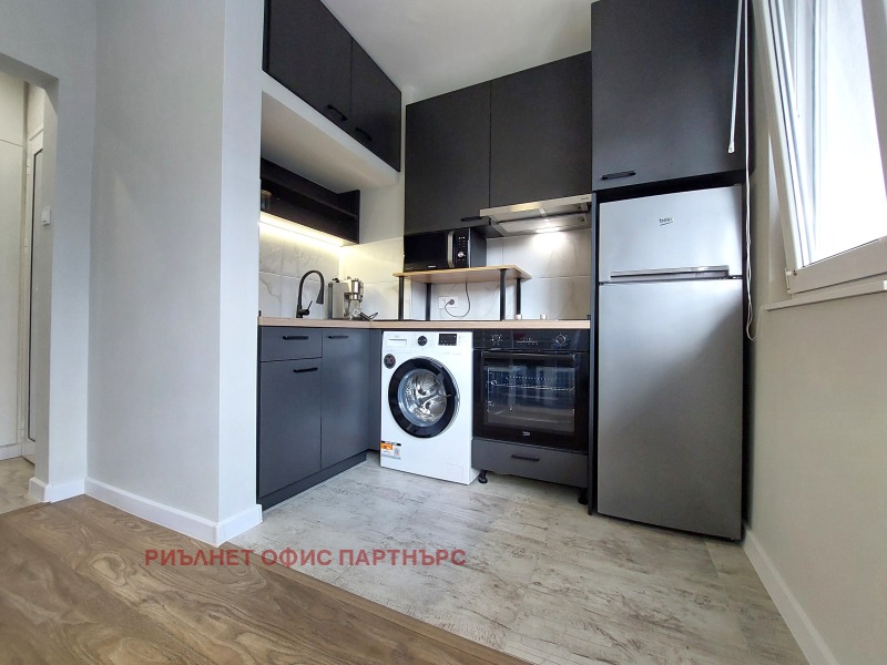 Дава под наем 2-СТАЕН, гр. София, Изток, снимка 2 - Апартаменти - 53468544