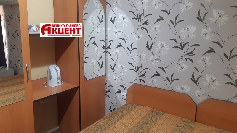 Zu vermieten  1 Schlafzimmer Weliko Tarnowo , Zentar , 50 qm | 94965439 - Bild [4]