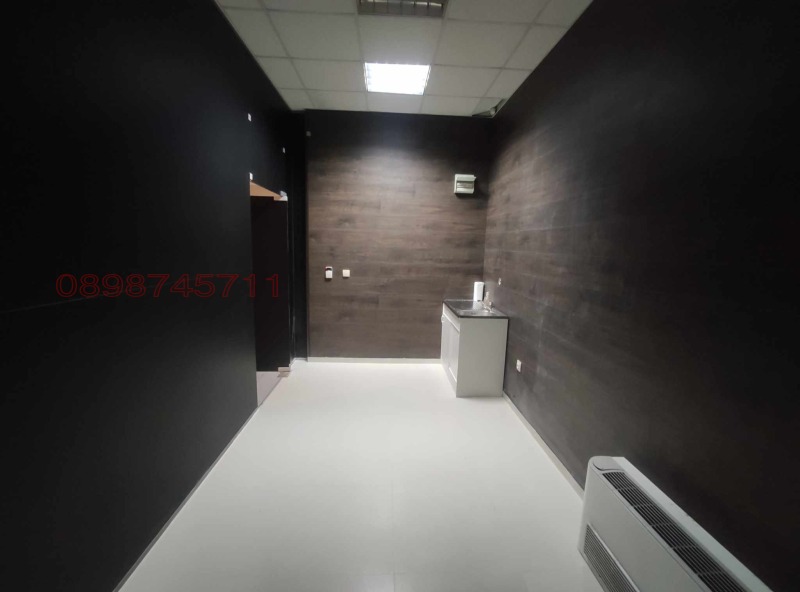 Под наем МАГАЗИН, град София, Младост 3 • 250 € • 33088195 — Holmes.bg