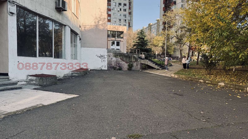 Дава под наем МАГАЗИН, гр. Бургас, Център, снимка 11 - Магазини - 52653536