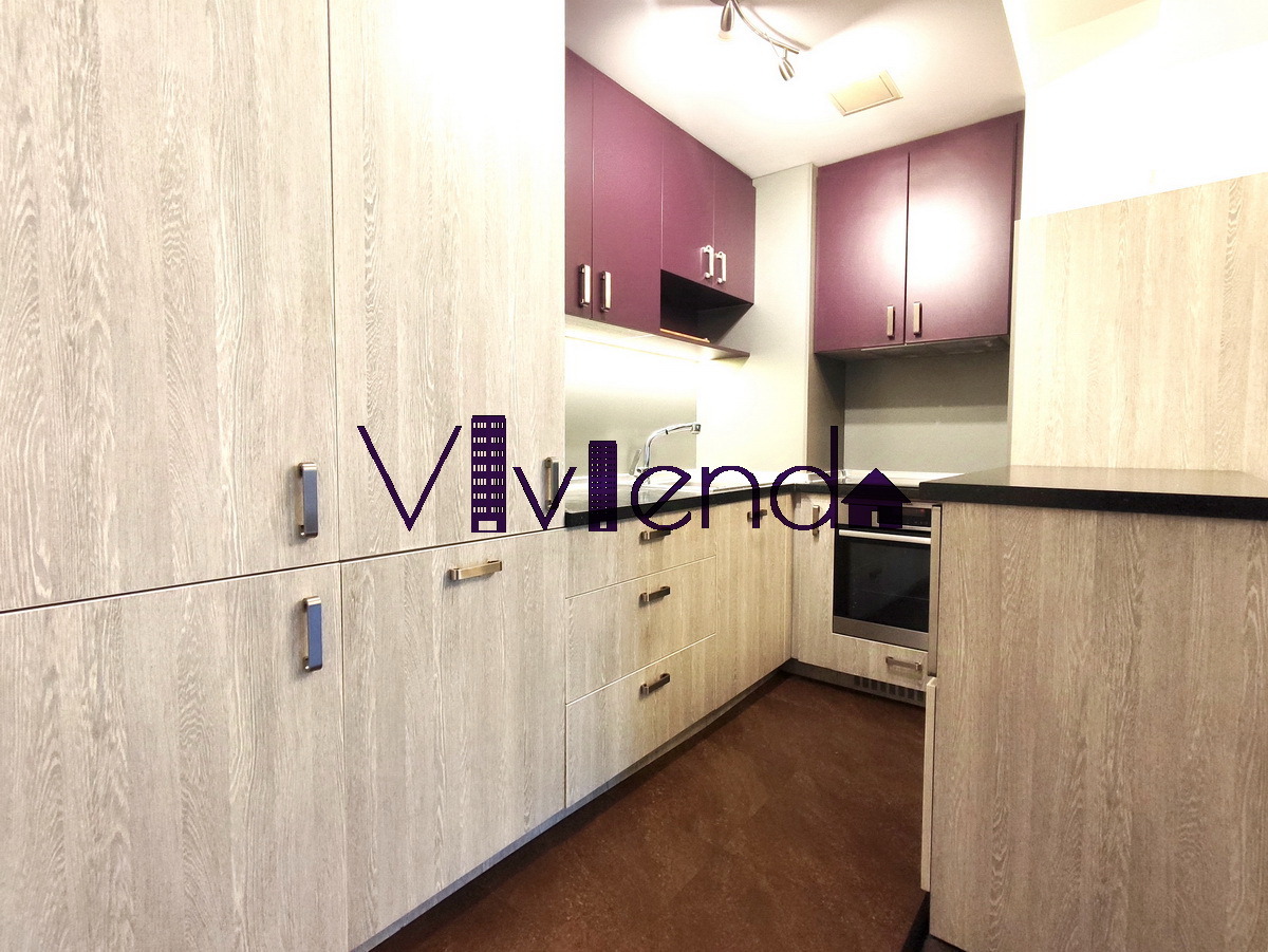 Дава под наем 3-СТАЕН, гр. София, Лагера, снимка 2 - Апартаменти - 53820650