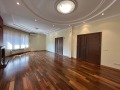 Под наем КЪЩА, град София, Яворов • 4898 € / 9579.66 лв. • 32892761 4