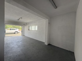 ГАРАЖ, ПАРКОМЯСТО, 31 m2