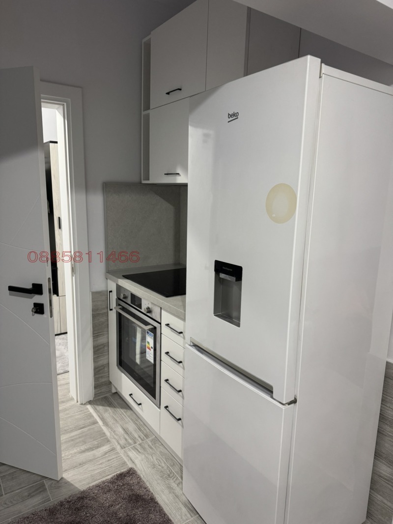 Дава под наем 3-СТАЕН, гр. Шумен, Център, снимка 6 - Апартаменти - 52475779