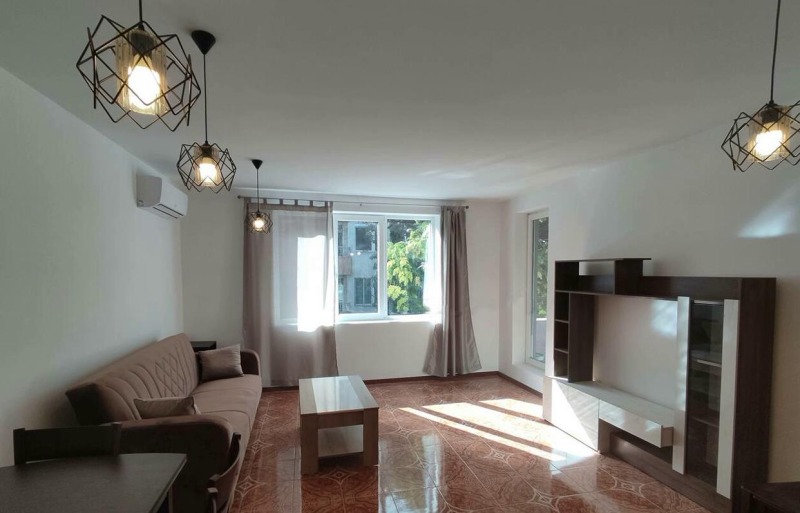 Дава под наем 3-СТАЕН, гр. София, Банишора