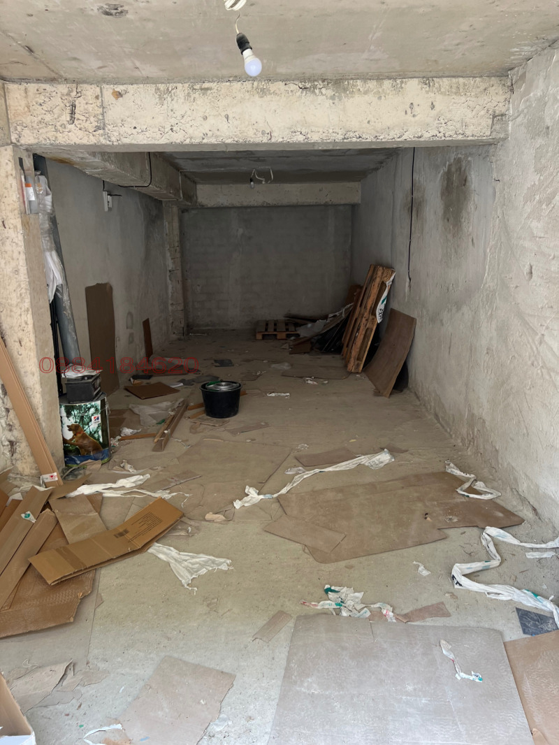 En renta  Cochera Sofia , Lyulin 8 , 32 metros cuadrados | 92526126 - imagen [2]