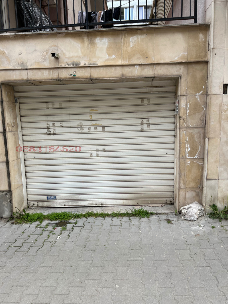 En renta  Cochera Sofia , Lyulin 8 , 32 metros cuadrados | 92526126