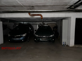 Дава под наем ГАРАЖ, ПАРКОМЯСТО, гр. София, Лагера
