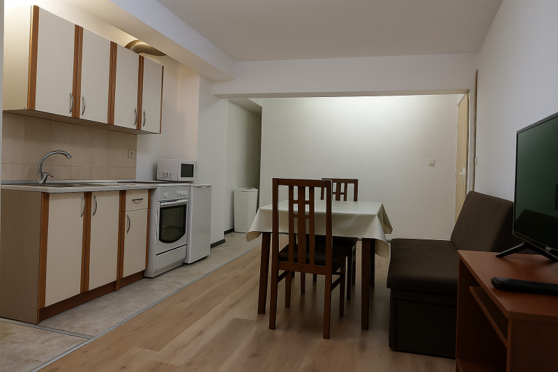 K pronájmu  Studio Sofia , Slatina , 18 m2 | 26659616 - obraz [2]
