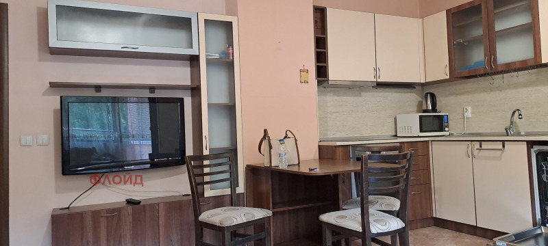 В аренду  1 спальня София , Надежда 2 , 68 кв.м | 91774738 - изображение [4]