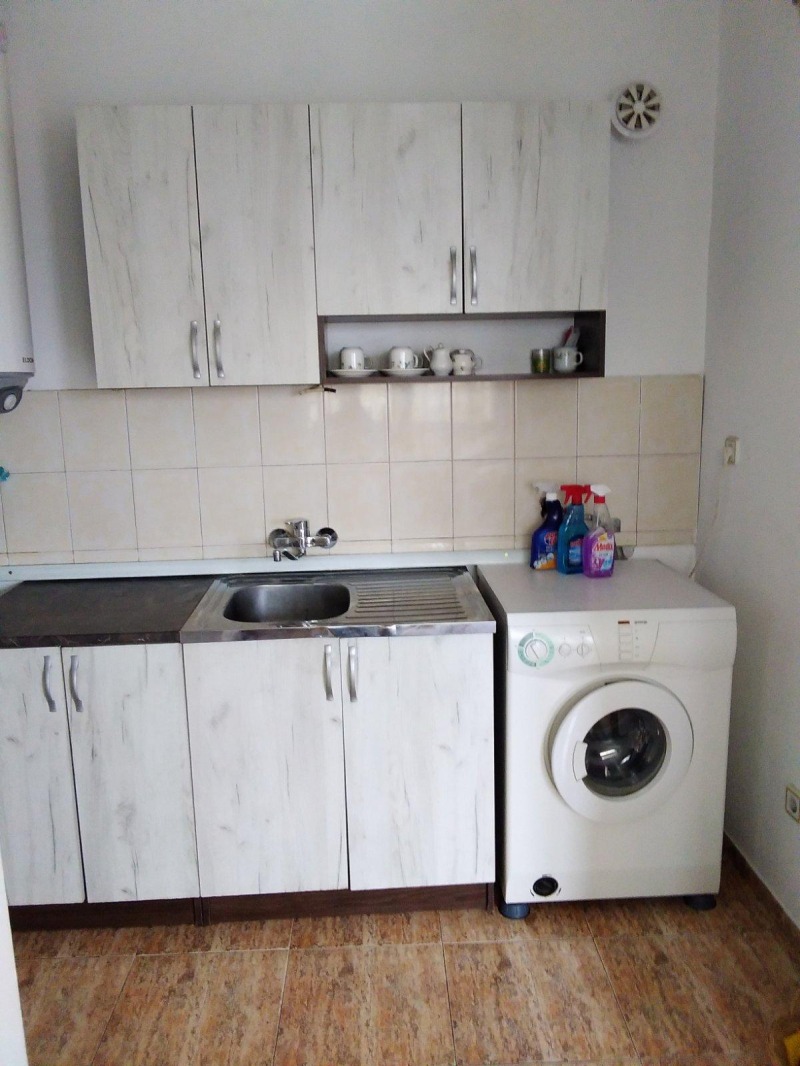 Til leje  2 soveværelser Plovdiv , Vastanicheski , 100 kvm | 97880751 - billede [2]