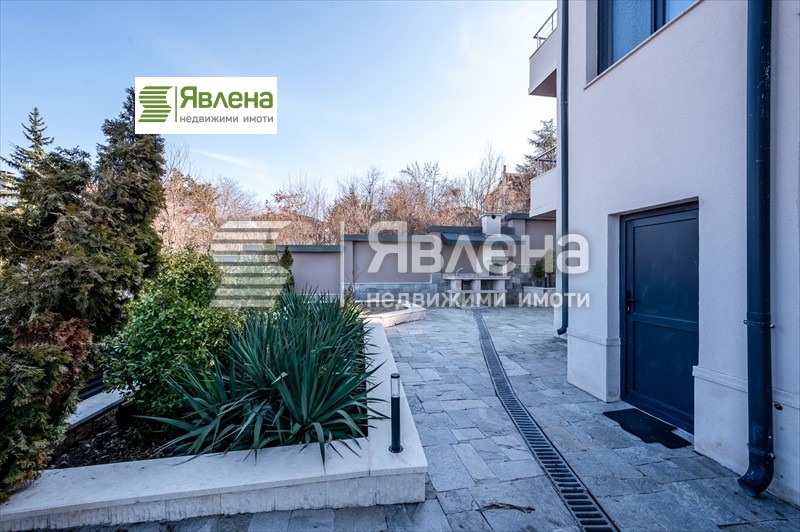 Издаје се  Кућа Софија , Драгалевци , 350 м2 | 85683107 - слика [6]