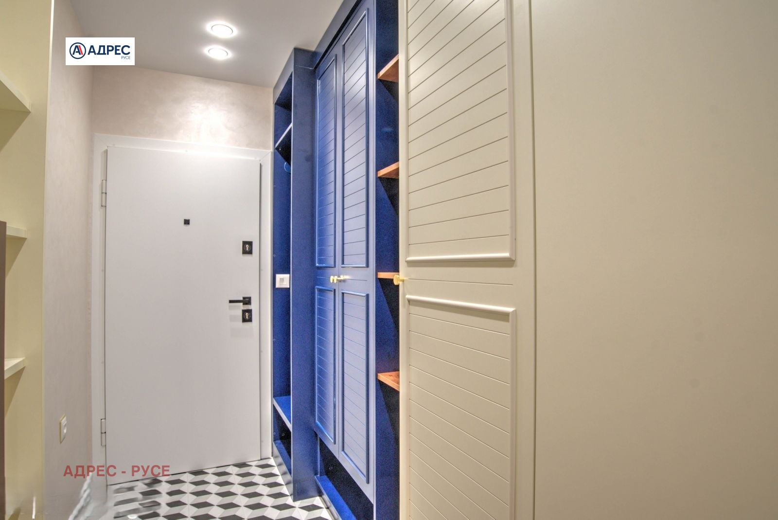 Дава под наем 3-СТАЕН, гр. Русе, Здравец Изток, снимка 14 - Апартаменти - 53779321