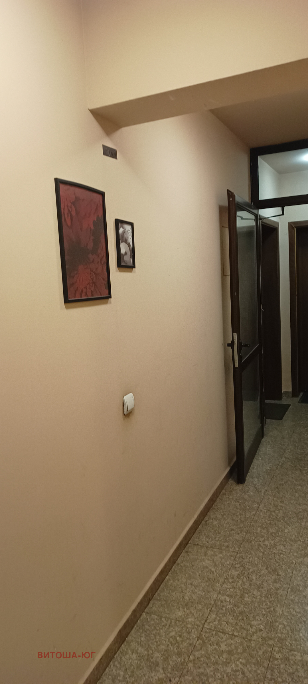 Дава под наем ГАРАЖ, ПАРКОМЯСТО, гр. София, Лагера