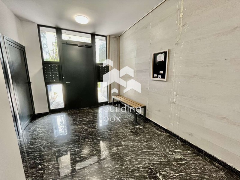 För uthyrning  2 sovrum Sofia , Centar , 97 kvm | 37990730 - bild [11]