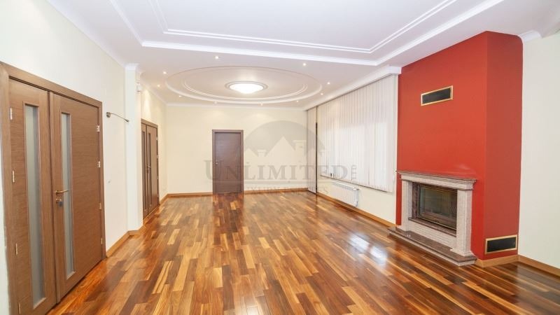 Til leje  Hus Sofia , Yavorov , 647 kvm | 59150842 - billede [7]