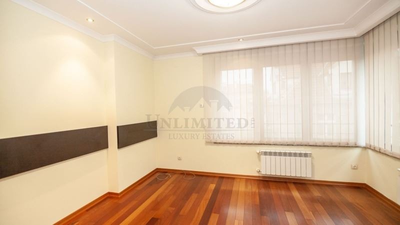 Til leje  Hus Sofia , Yavorov , 647 kvm | 59150842 - billede [12]