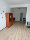 Под наем ОФИС, град Стара Загора, Център • 200 € / 391.17 лв. • 68458092 2