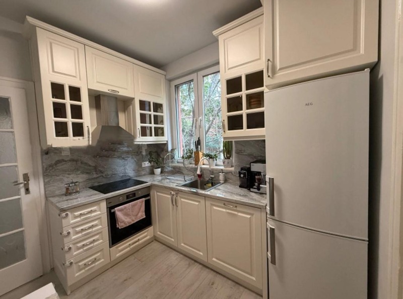 Zu vermieten  1 Schlafzimmer Sofia , Zona B-5 , 65 qm | 64992560 - Bild [2]