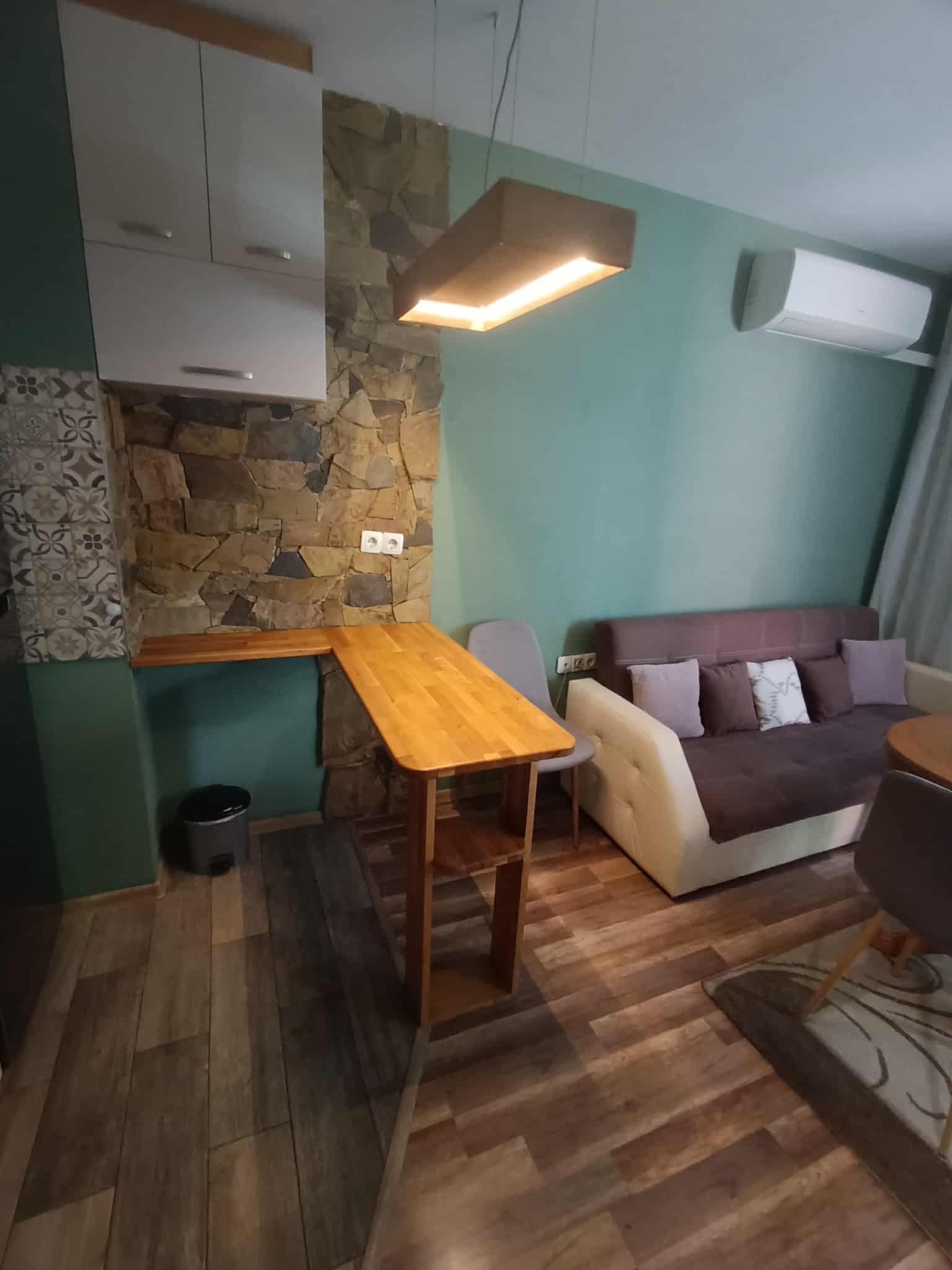 Дава под наем 2-СТАЕН, гр. Пловдив, Кючук Париж, снимка 2 - Апартаменти - 53626336