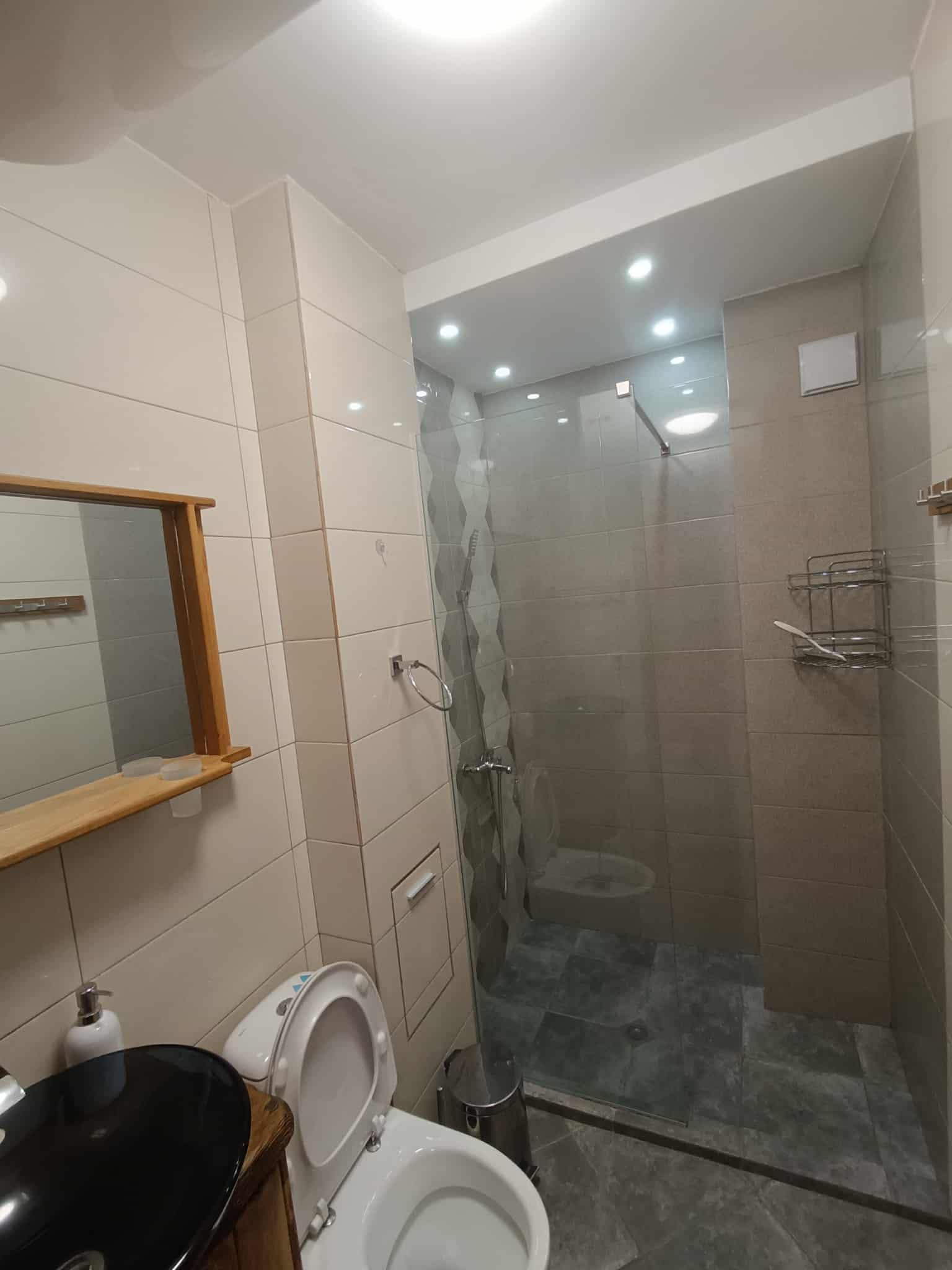 Дава под наем 2-СТАЕН, гр. Пловдив, Кючук Париж, снимка 15 - Апартаменти - 53626336