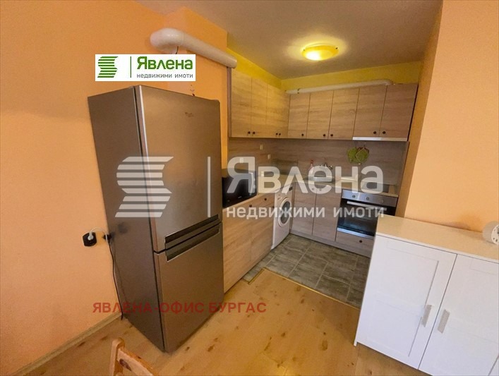 Издаје се  1 спаваћа соба Бургас , Лазур , 64 м2 | 81259781 - слика [3]