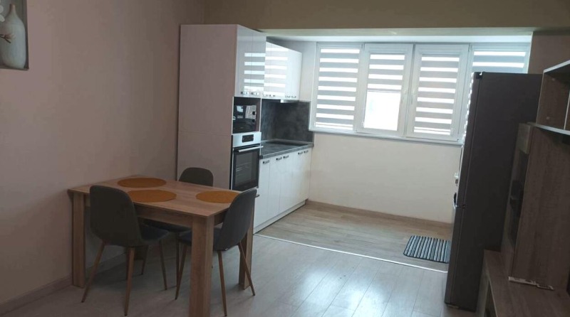 В аренду  1 спальня Пловдив , Христо Смирненски , 48 кв.м | 73497160 - изображение [2]