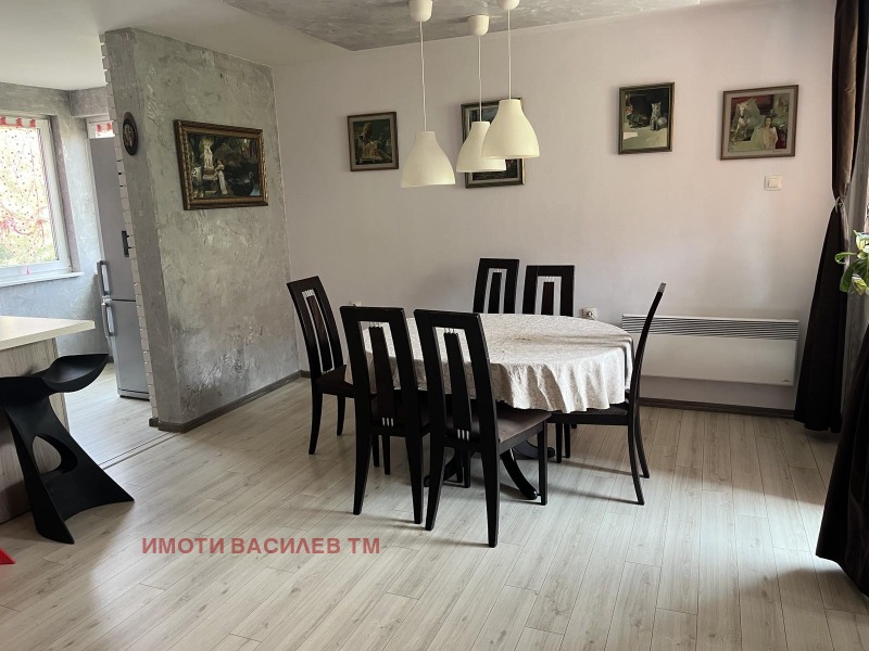 K pronájmu  2 ložnice Sofia , Mladost 4 , 96 m2 | 66681773 - obraz [2]