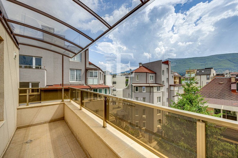 K pronájmu  3 ložnice Sofia , Manastirski livadi , 168 m2 | 66621700 - obraz [12]