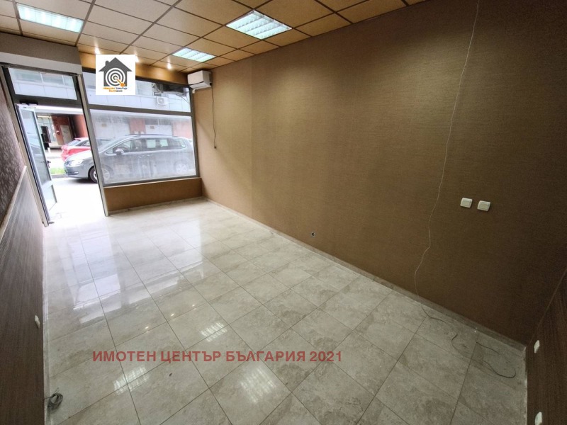 Vuokrattavana  Myymälä Sofia , Ljulin - tsentar , 25 neliömetriä | 82768641 - kuva [3]