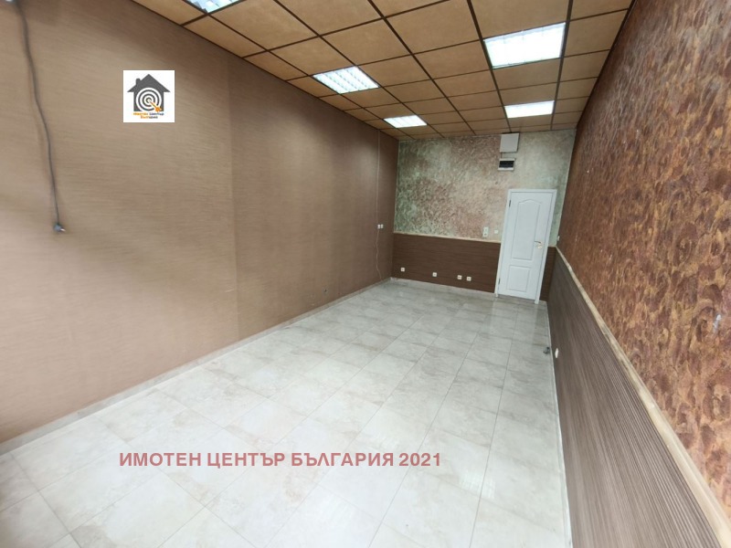 Vuokrattavana  Myymälä Sofia , Ljulin - tsentar , 25 neliömetriä | 82768641 - kuva [2]