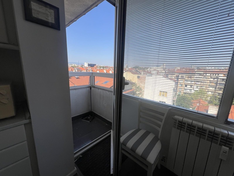 Til leie  1 soverom Sofia , Tsentar , 72 kvm | 14985234 - bilde [9]
