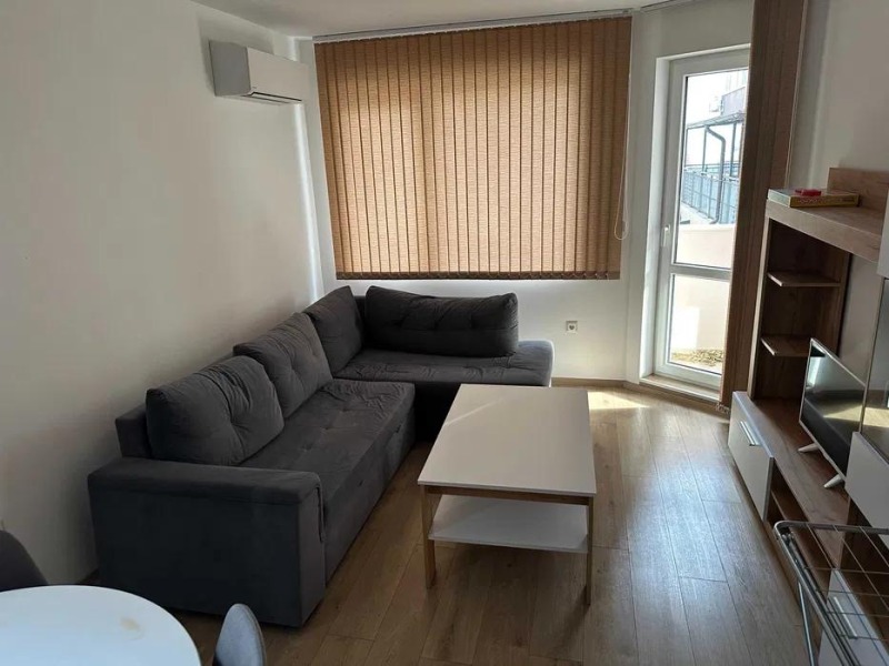 Дава под наем 2-СТАЕН, гр. Варна, Левски 1, снимка 3 - Апартаменти - 53440407