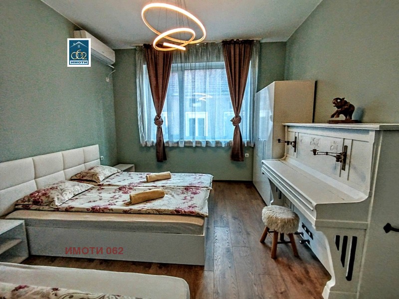 Дава под наем  3-стаен град Велико Търново , Център , 60 кв.м | 40634483 - изображение [2]