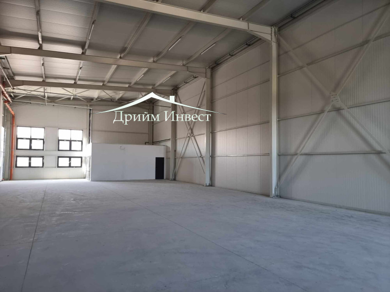 Дава под Наем СКЛАД в град Пловдив, Индустриална зона - Север - 375 кв.м / 1 312 € » 2 566.05 лв., ДРИЙМ ИНВЕСТ