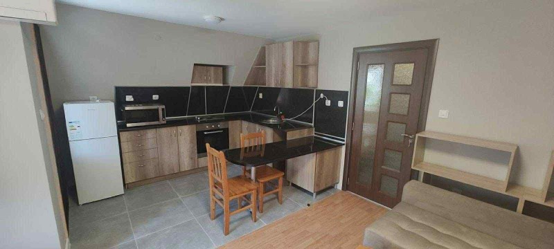 Kiralık  1 yatak odası Plovdiv , Mladejki Halm , 60 metrekare | 96857711
