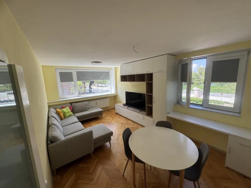 Дава под наем 2-СТАЕН, гр. Пловдив, Център, снимка 2 - Апартаменти - 52799097