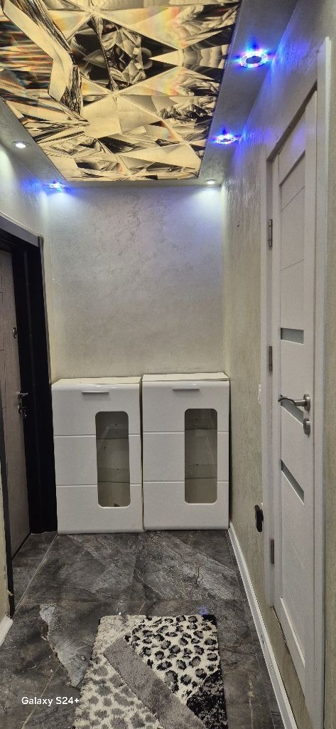 Дава под наем 3-СТАЕН, гр. Варна, Аспарухово, снимка 3 - Апартаменти - 56203692