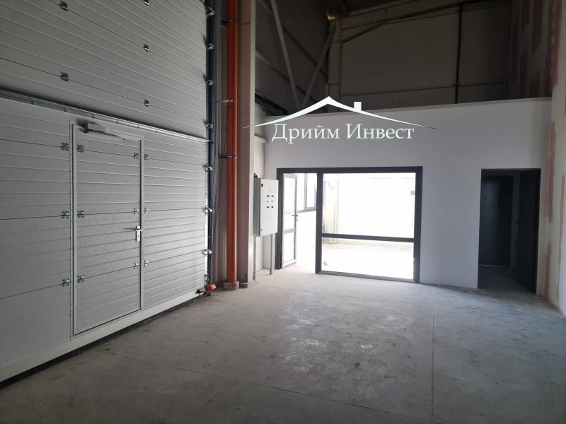 Para alugar  Armazenar Plovdiv , Industrialna zona - Sever , 375 m² | 46799141 - imagem [2]