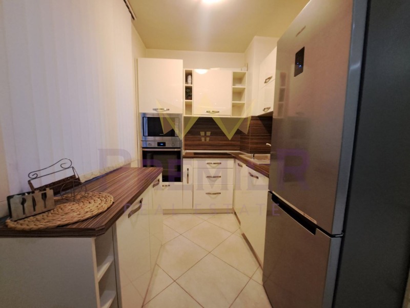 Дава под Наем 3-СТАЕН в град Варна, Погреби - 85 кв.м / 870 € » 1 701.57 лв., ИМОТИ ПРЕМИЕР- ВАРНА