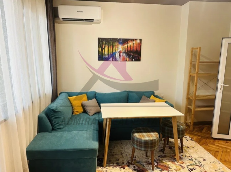 En renta  1 dormitorio Varna , Tsentar , 55 metros cuadrados | 53776240