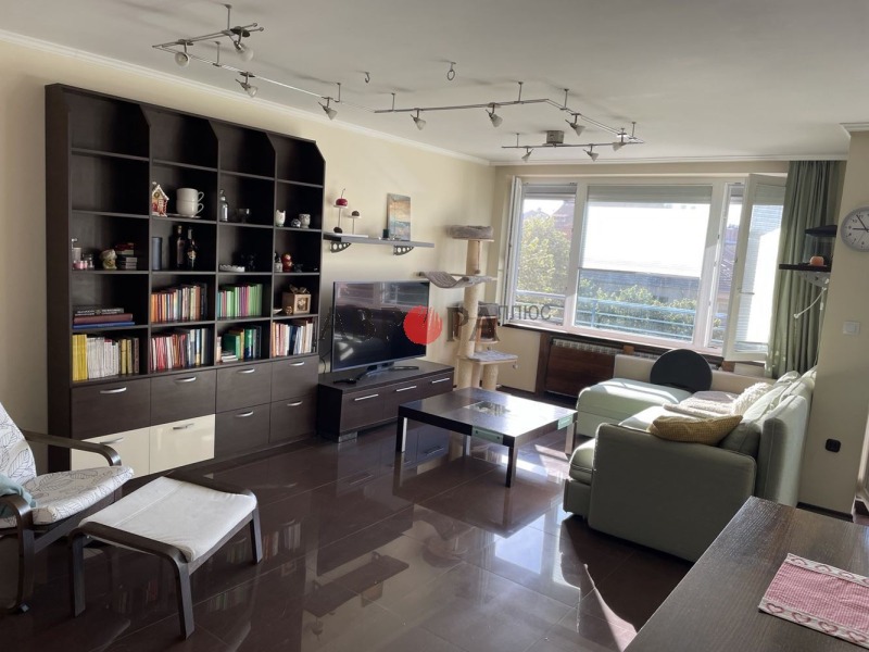 В аренду  2 спальни Бургас , Център , 90 кв.м | 81893399 - изображение [5]