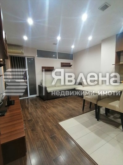 Te huur  2 slaapkamers Varna , Vazrazjdane 1 , 73 m² | 79399573 - afbeelding [2]