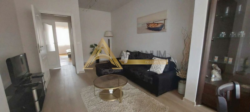 Дава под наем 4-СТАЕН, гр. Варна, Център, снимка 5 - Апартаменти - 52376457